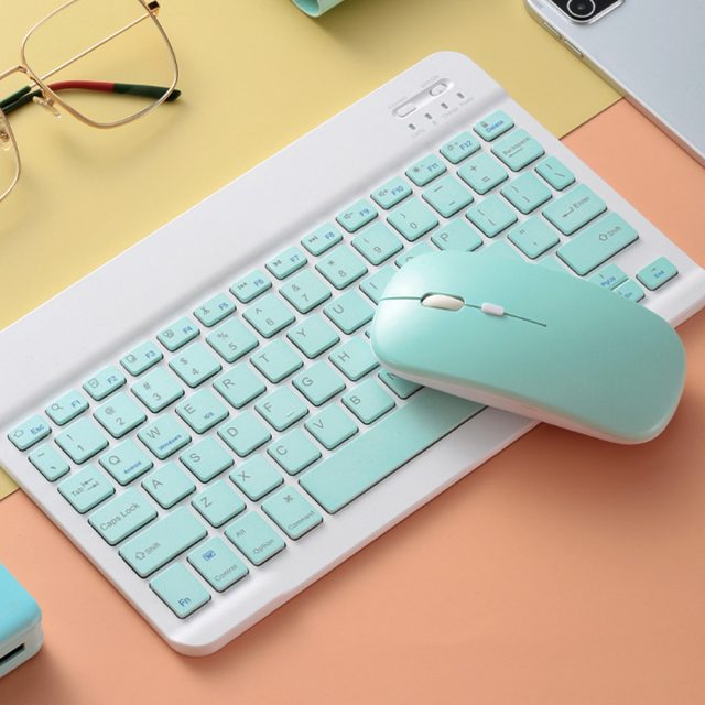 Wireless portable ultra-thin gaming keyboard (3)